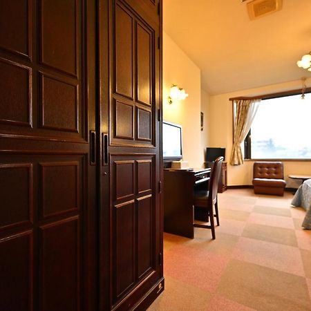 Hakuba Royal Hotel Buitenkant foto