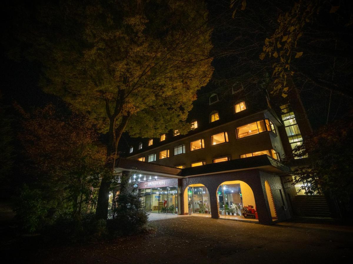 Hakuba Royal Hotel Buitenkant foto