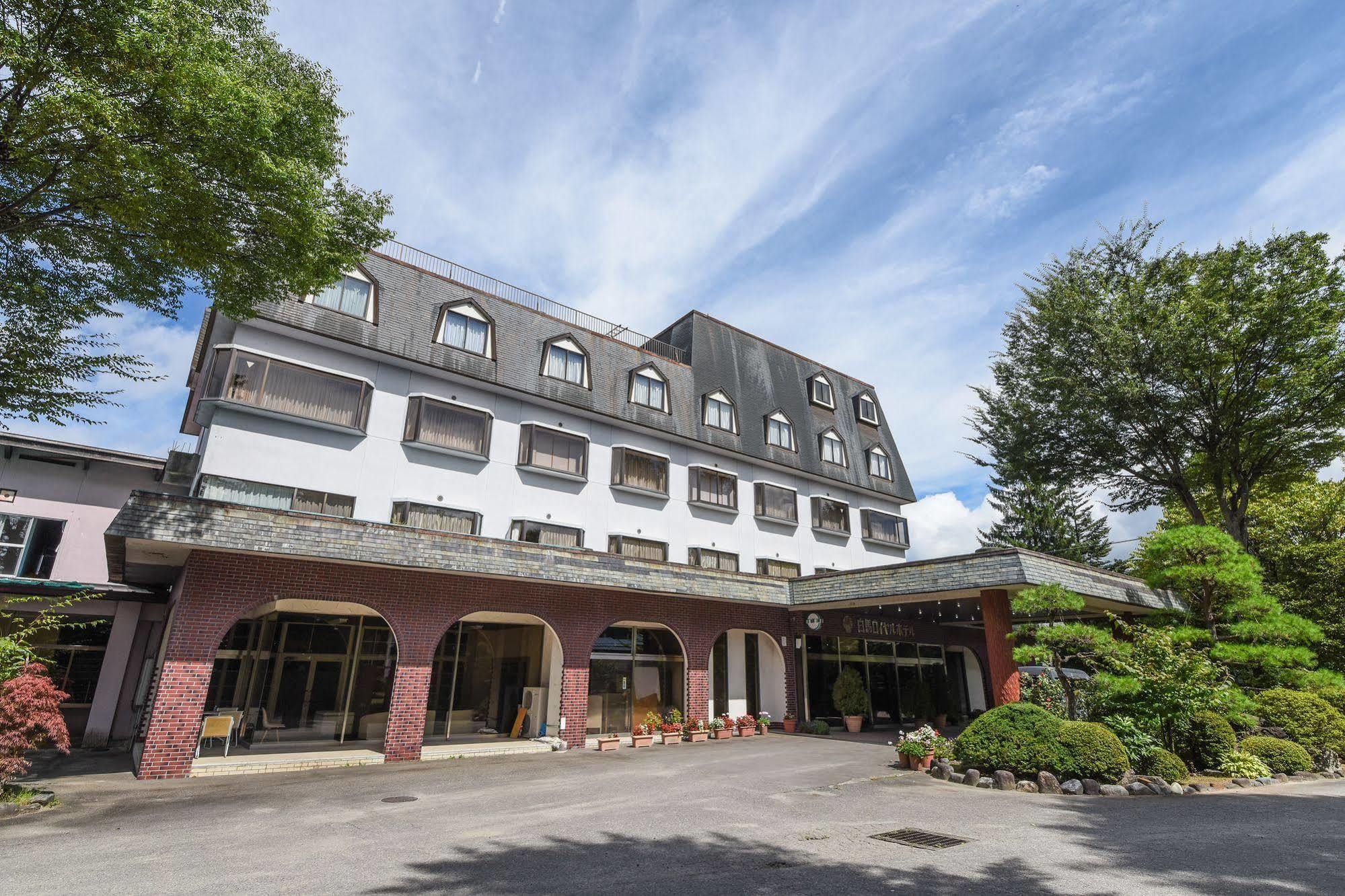 Hakuba Royal Hotel Buitenkant foto