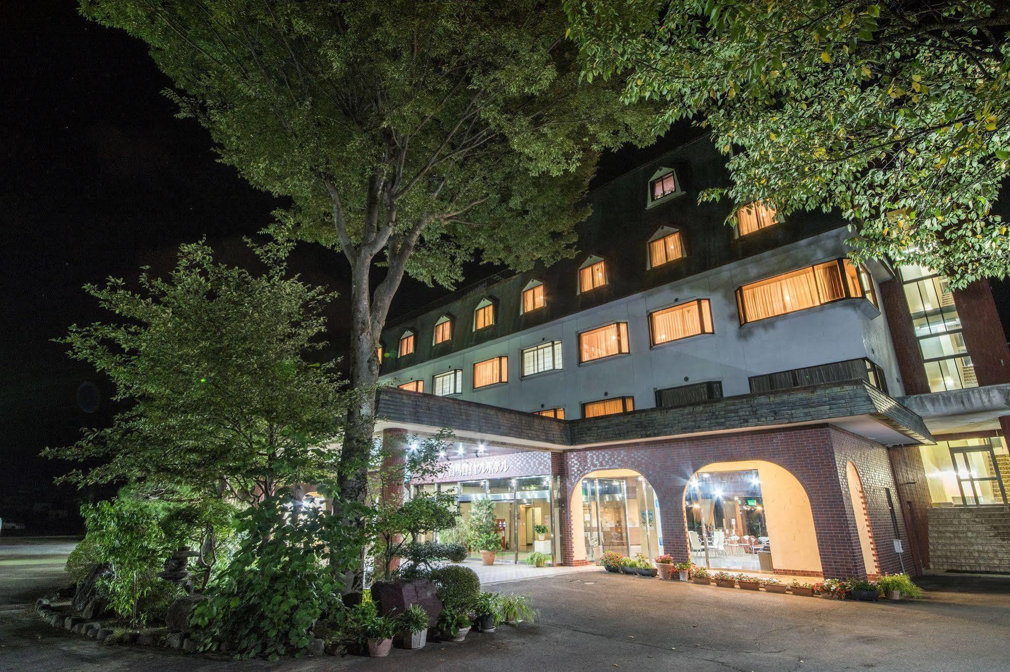 Hakuba Royal Hotel Buitenkant foto